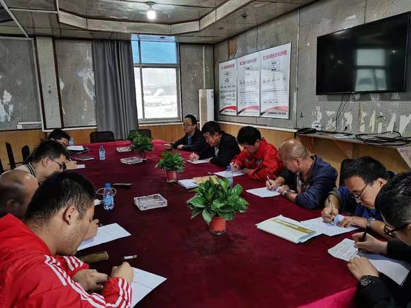 陕煤建设矿建二公司：点亮“三盏灯” 照亮安全“路”