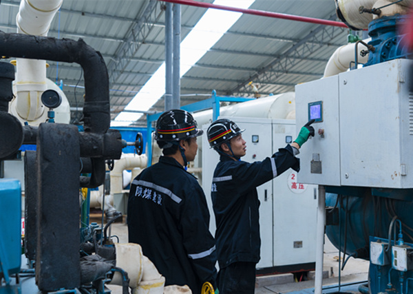 陕煤建设矿建三公司：守好收官安全岗