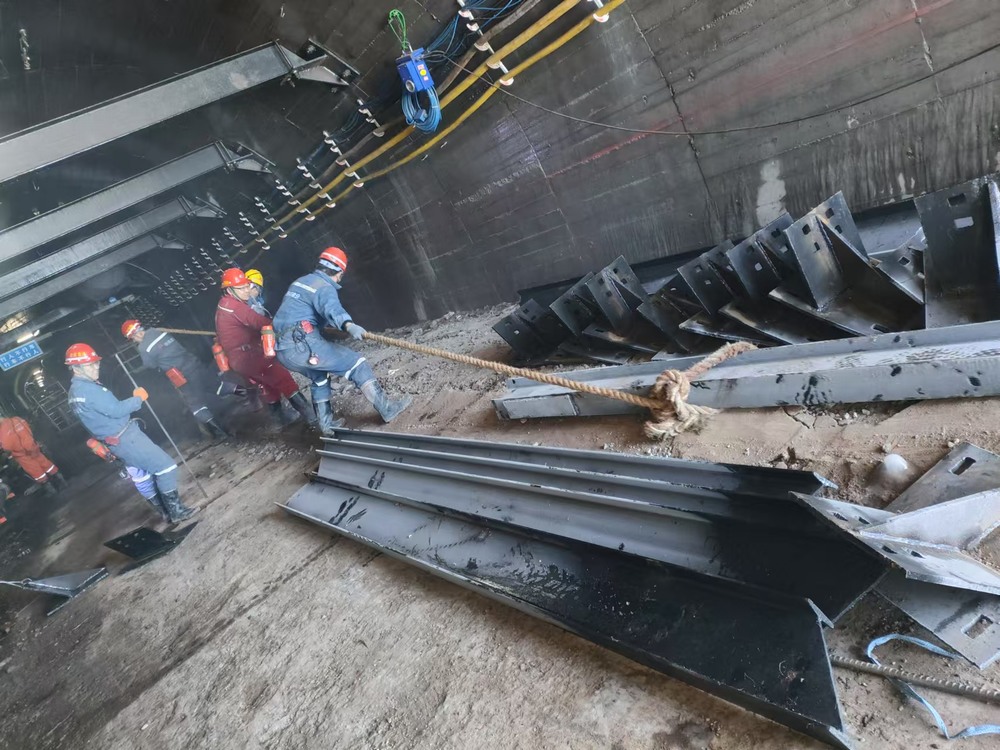 陕煤建设矿建二公司郭家滩项目部：青年技术“攻坚队”，助力项目快发展