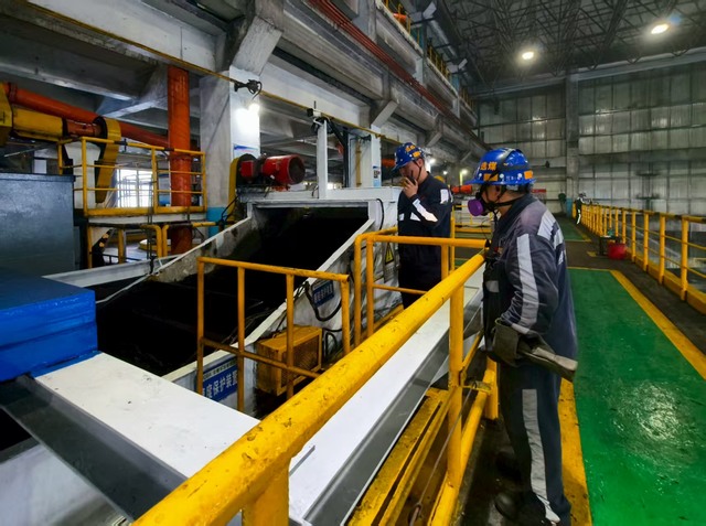 陕煤建设洗选煤运营公司红柳林洗煤厂项目部:心有猛虎,细嗅蔷薇